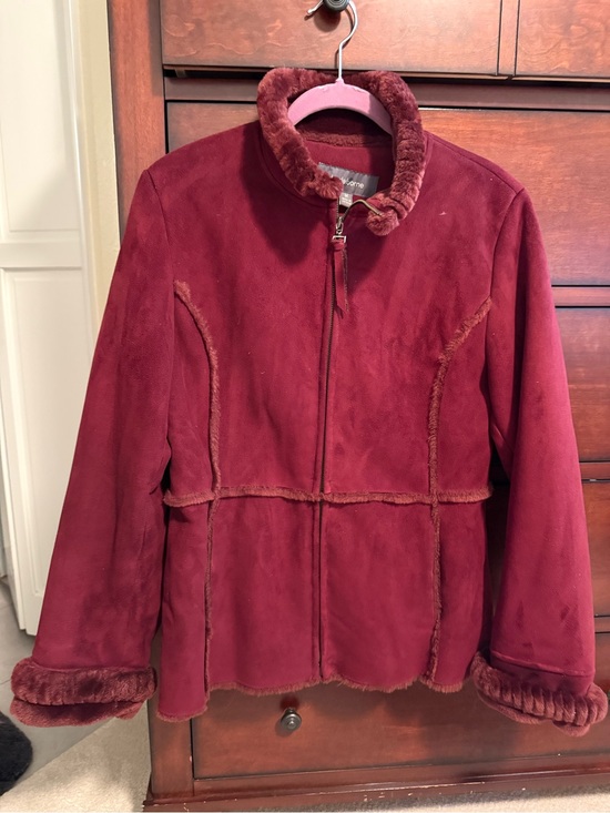 Liz Claiborne Jackets & Blazers - Liz Claiborne Plush Faux Suede Jacket in Wine